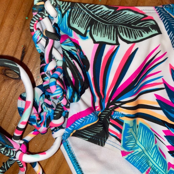 2/$10 XSmall Bikini NWT TEAL-LEAVES - Picture 3 of 3